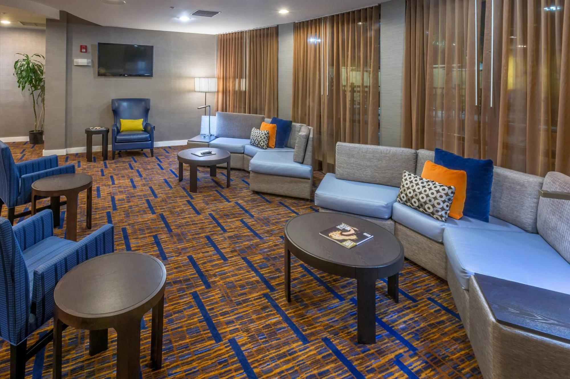Courtyard By Marriott Panama City Exterior foto